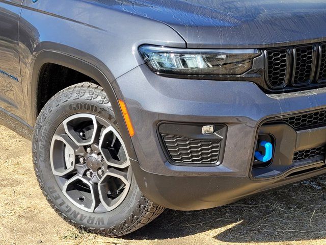 2023 Jeep Grand Cherokee 4xe Trailhawk