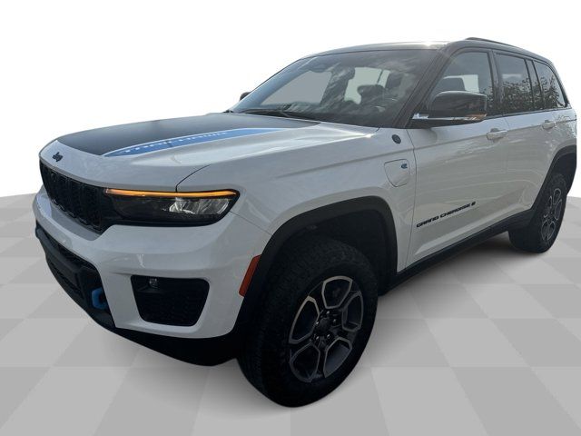 2023 Jeep Grand Cherokee 4xe Trailhawk