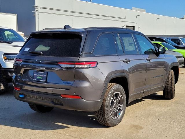 2023 Jeep Grand Cherokee 4xe Trailhawk