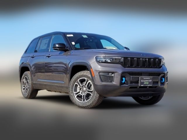 2023 Jeep Grand Cherokee 4xe Trailhawk