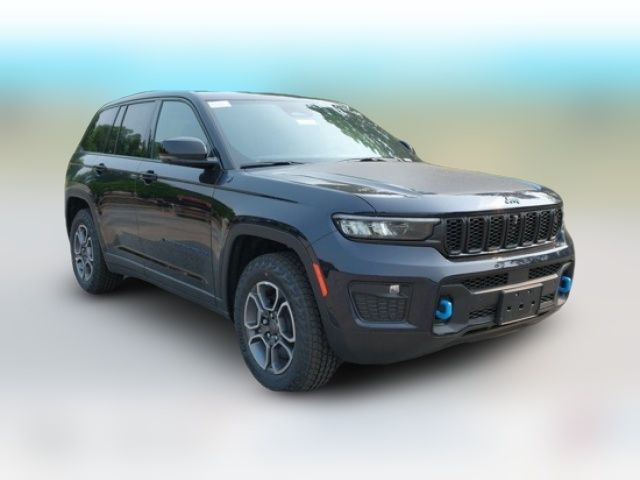 2023 Jeep Grand Cherokee 4xe Trailhawk