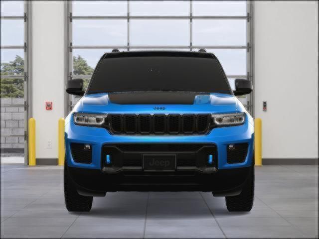 2023 Jeep Grand Cherokee 4xe Trailhawk