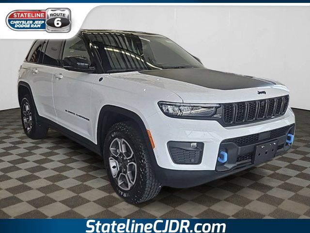 2023 Jeep Grand Cherokee 4xe Trailhawk