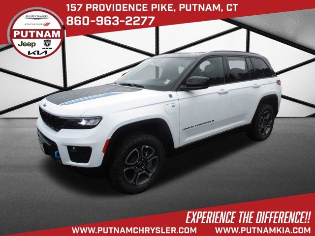 2023 Jeep Grand Cherokee 4xe Trailhawk