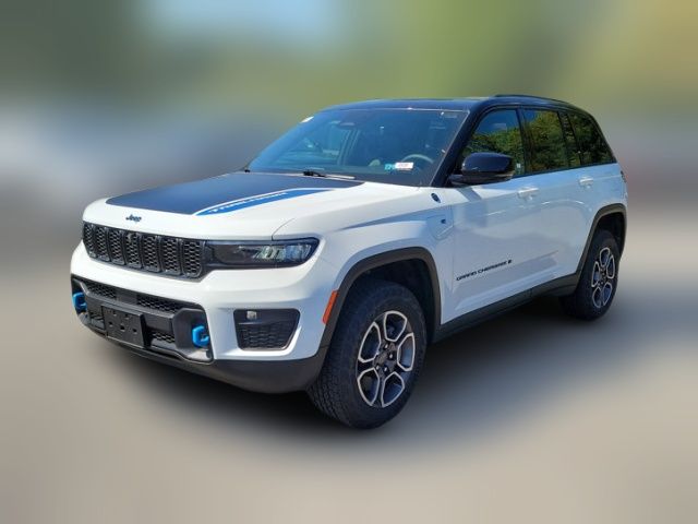 2023 Jeep Grand Cherokee 4xe Trailhawk