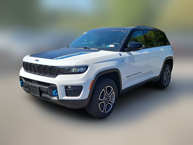 2023 Jeep Grand Cherokee 4xe Trailhawk