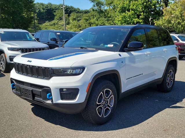 2023 Jeep Grand Cherokee 4xe Trailhawk