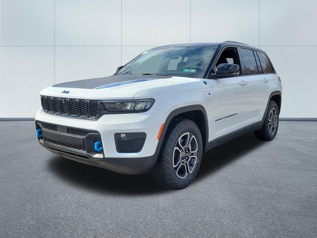 2023 Jeep Grand Cherokee 4xe Trailhawk