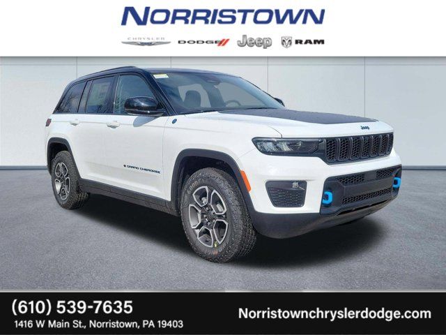 2023 Jeep Grand Cherokee 4xe Trailhawk