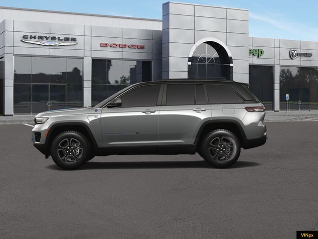 2023 Jeep Grand Cherokee 4xe Trailhawk