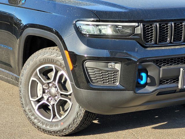 2023 Jeep Grand Cherokee 4xe Trailhawk