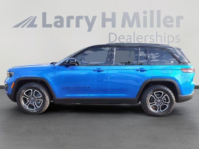 2023 Jeep Grand Cherokee 4xe Trailhawk