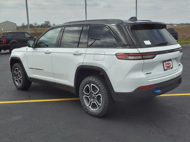 2023 Jeep Grand Cherokee 4xe Trailhawk