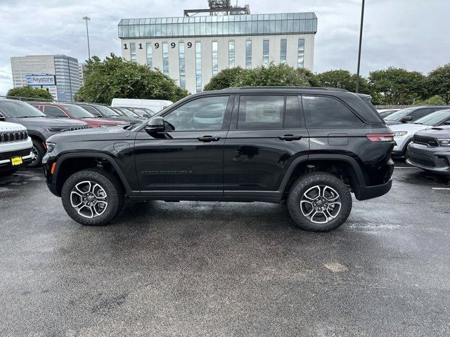 2023 Jeep Grand Cherokee 4xe Trailhawk