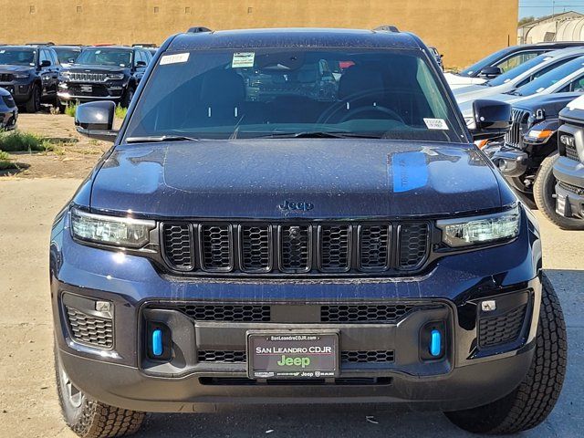 2023 Jeep Grand Cherokee 4xe Trailhawk