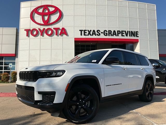 2023 Jeep Grand Cherokee L Altitude