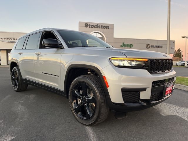 2023 Jeep Grand Cherokee L Altitude