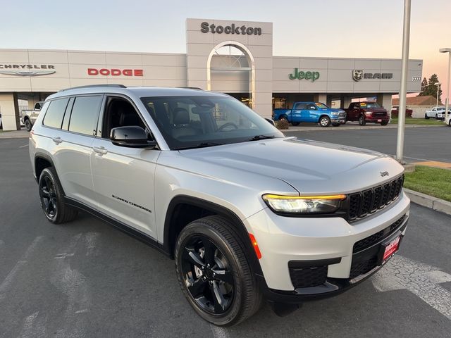 2023 Jeep Grand Cherokee L Altitude