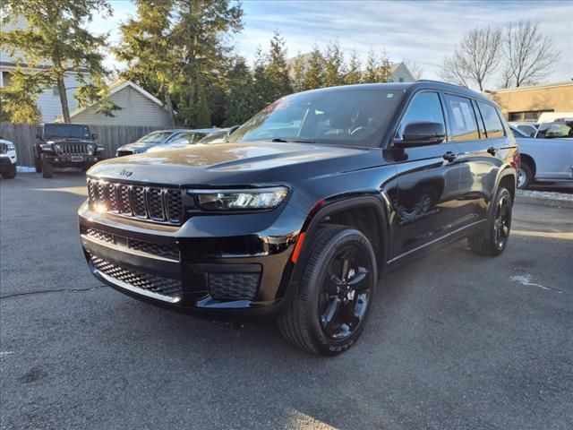 2023 Jeep Grand Cherokee L Altitude