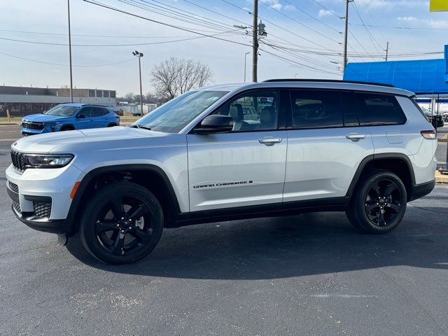 2023 Jeep Grand Cherokee L Altitude