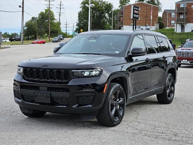 2023 Jeep Grand Cherokee L Altitude