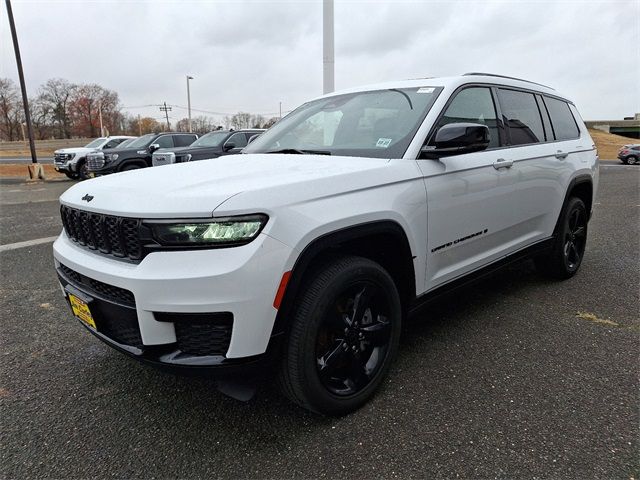 2023 Jeep Grand Cherokee L Altitude