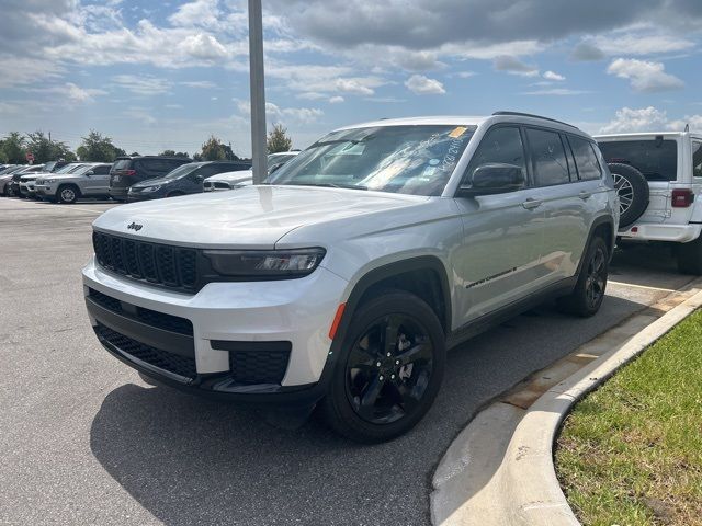 2023 Jeep Grand Cherokee L Altitude