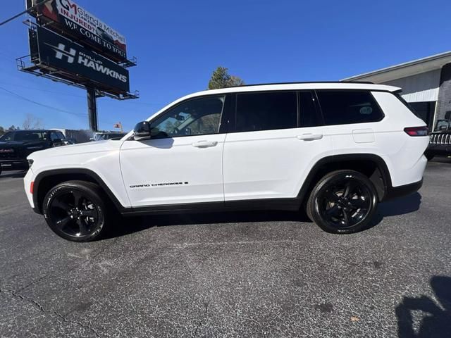 2023 Jeep Grand Cherokee L Altitude