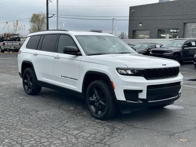 2023 Jeep Grand Cherokee L Altitude