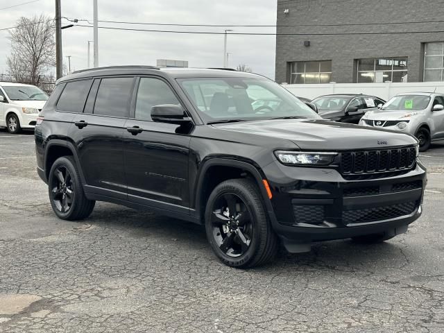 2023 Jeep Grand Cherokee L Altitude