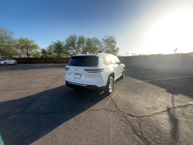 2023 Jeep Grand Cherokee L Laredo