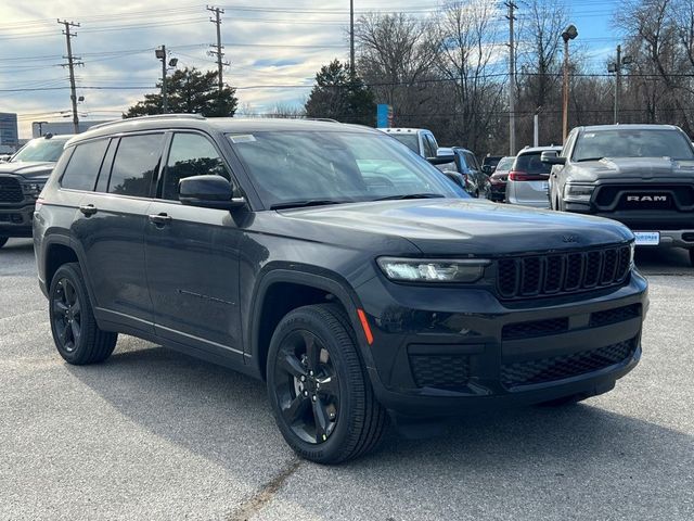 2023 Jeep Grand Cherokee L Altitude