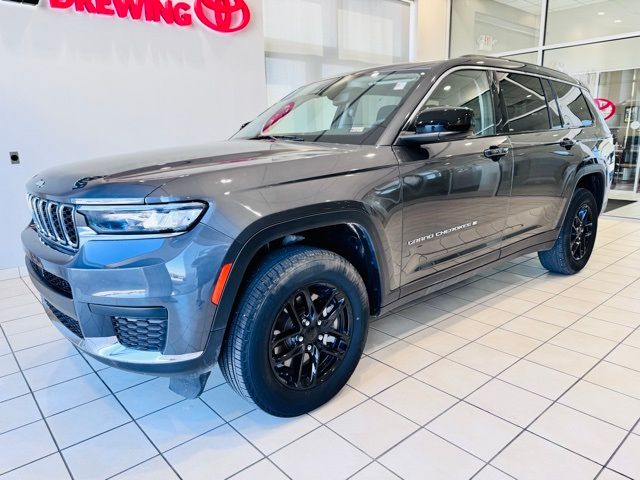 2023 Jeep Grand Cherokee L Laredo