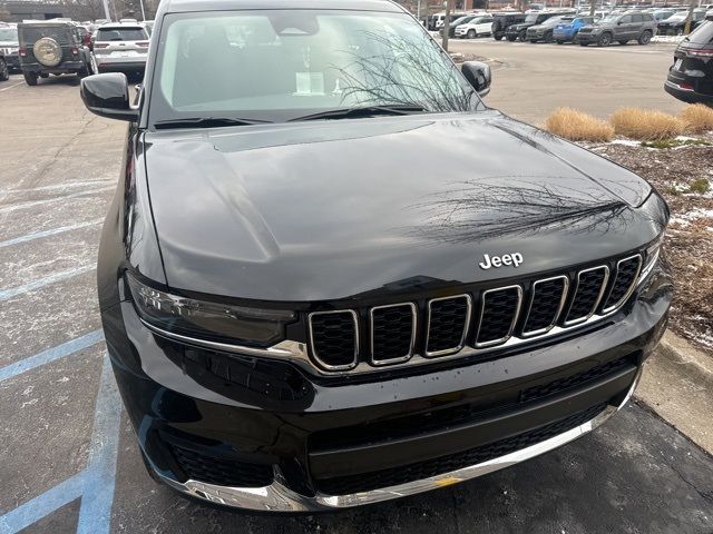 2023 Jeep Grand Cherokee L Laredo