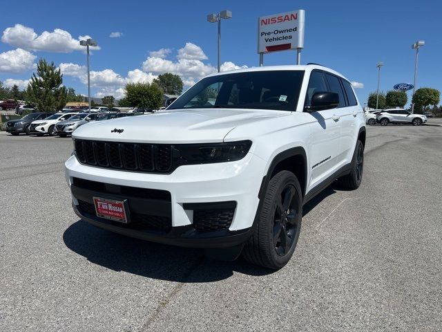 2023 Jeep Grand Cherokee L Altitude