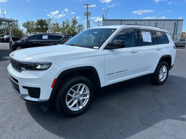 2023 Jeep Grand Cherokee L Laredo