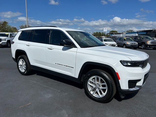 2023 Jeep Grand Cherokee L Laredo