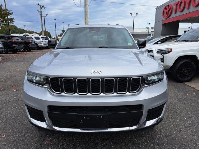 2023 Jeep Grand Cherokee L Laredo