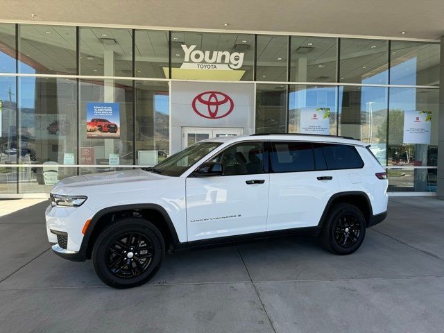 2023 Jeep Grand Cherokee L Laredo