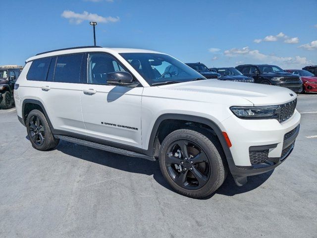 2023 Jeep Grand Cherokee L Altitude