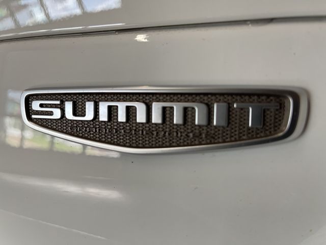 2023 Jeep Grand Cherokee L Summit Reserve