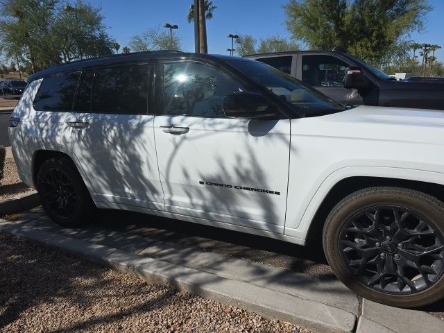 2023 Jeep Grand Cherokee L Summit