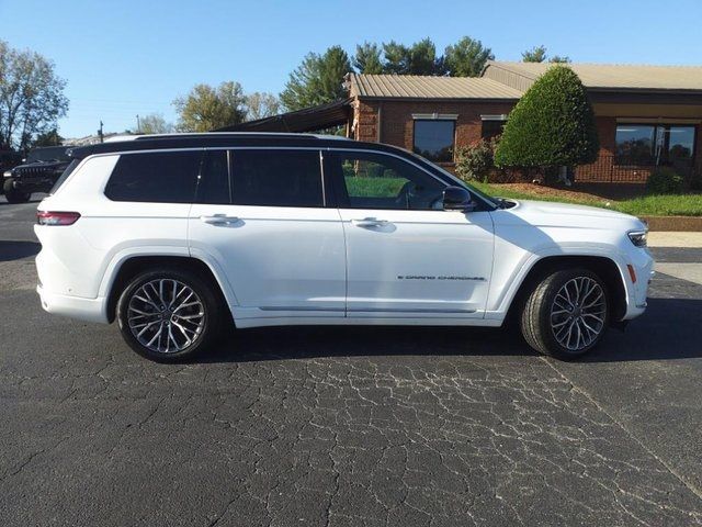 2023 Jeep Grand Cherokee L Summit Reserve