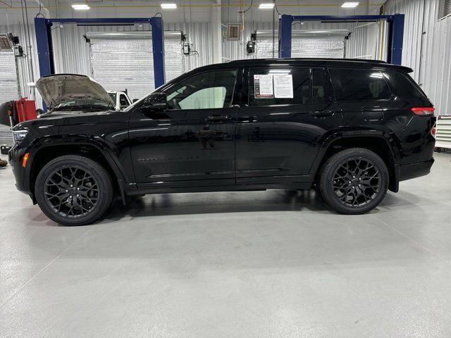 2023 Jeep Grand Cherokee L Summit Reserve