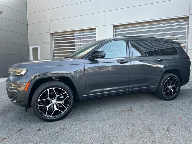 2023 Jeep Grand Cherokee L Summit Reserve