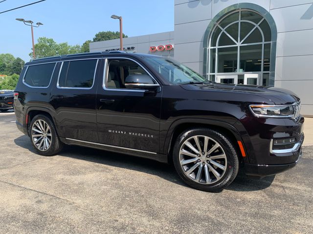 2023 Jeep Grand Wagoneer Base