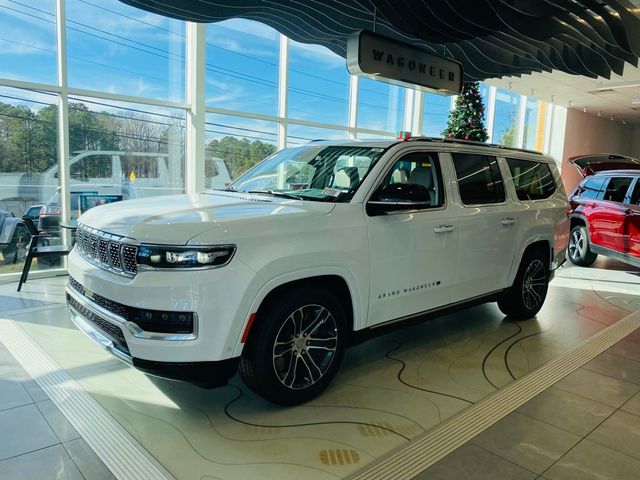 2023 Jeep Grand Wagoneer L Base