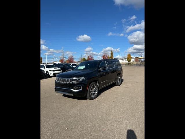 2023 Jeep Grand Wagoneer Base