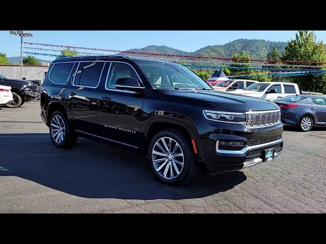 2023 Jeep Grand Wagoneer Base