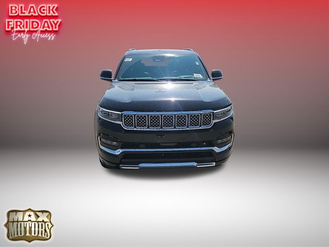 2023 Jeep Grand Wagoneer Base